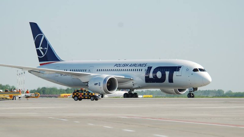 LOT Polish Airlines 787 Dreamliner