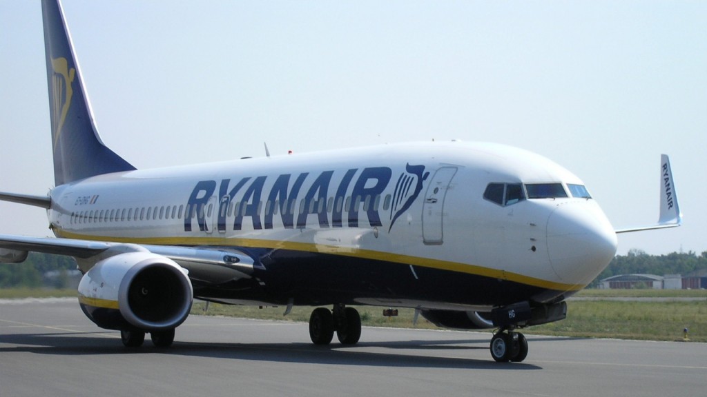 Drunk Ryanair passenger urinates on the floor