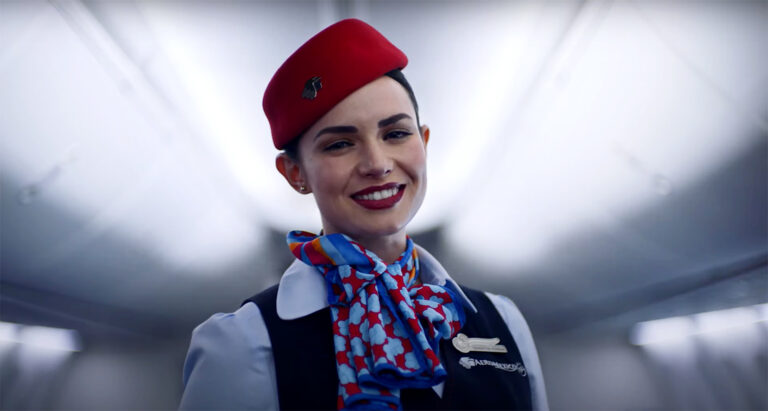 AeroMexico Flight Attendant requirements.