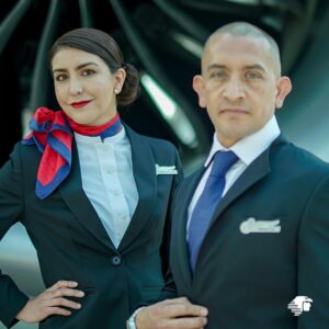 AeroMexico female and male Flight Attendants.