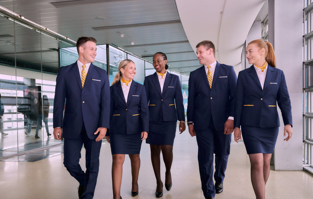 32 Essential Cabin Crew Interview Questions in2023.