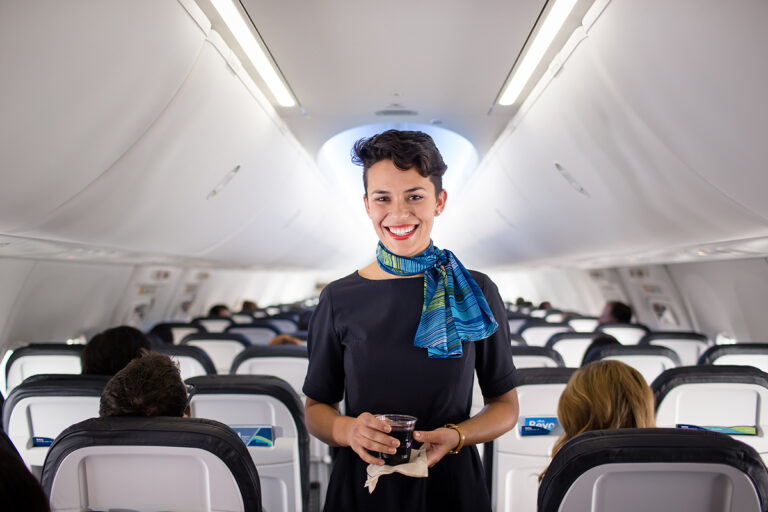 10 Airlines With The Best Salaries For Cabin Crew.