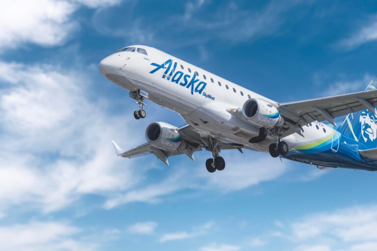 Bomb thread on Alaska Airlines